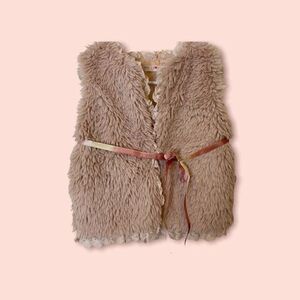 Mae Li Rose. Vest furry pink girl’s  size 7